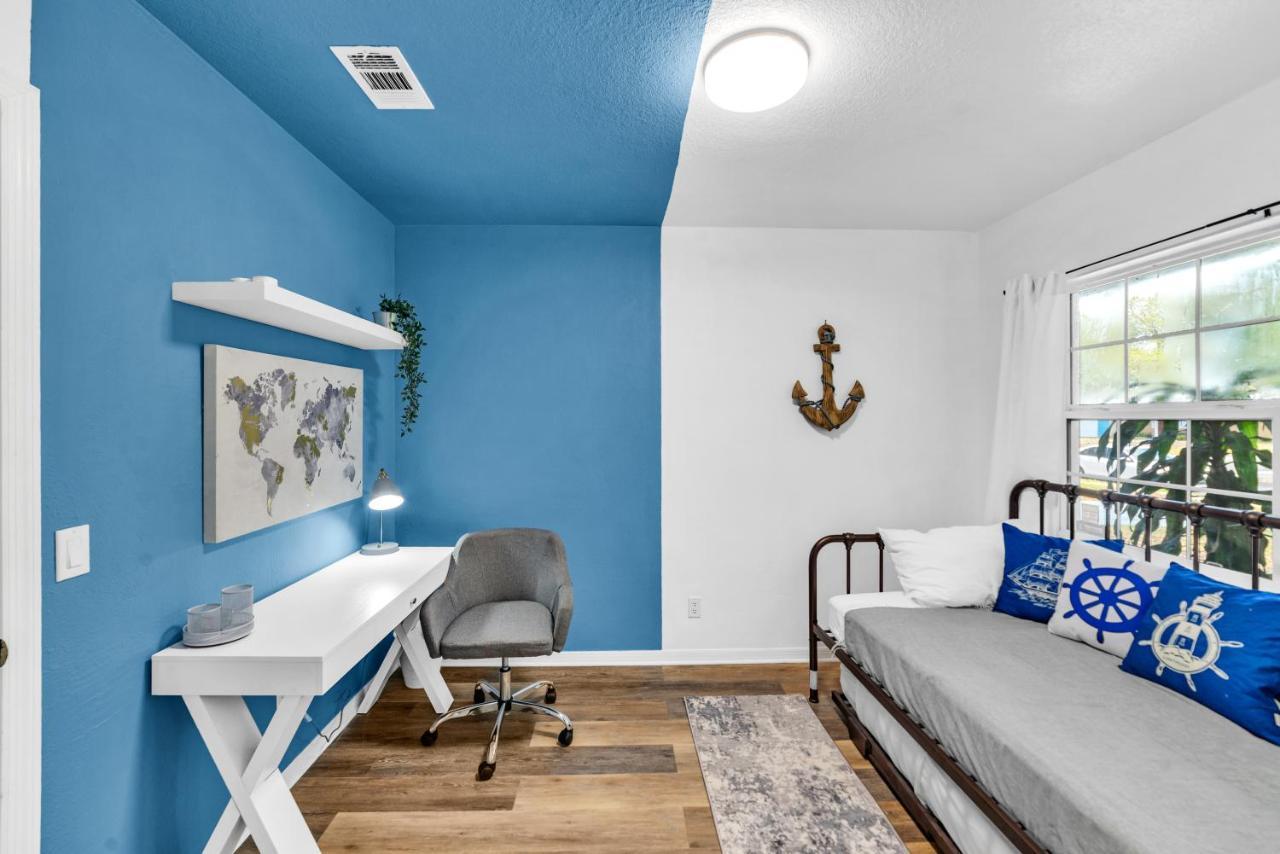The Blue Villa - Luxury Clearwater By Bluebellaestate Ларго Екстериор снимка